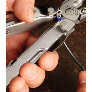 LEATHERMAN Super Tool 300