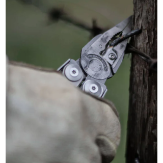 LEATHERMAN Surge outil Multifonction